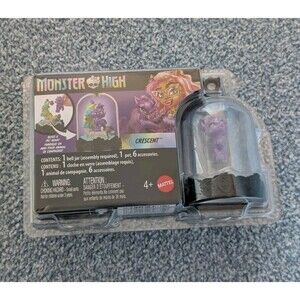 Monster High Pet Keychain Crescent Bell Jar Terrarium 1 Pet 6 Accessories